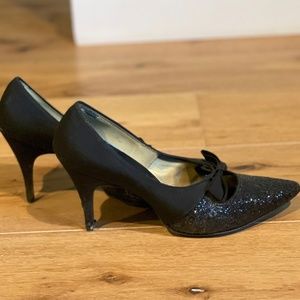 Vintage” Monte Carlo Originals” black heels,